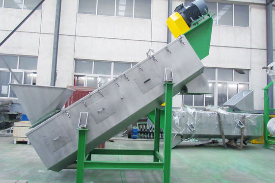 เครื่องซักผ้าแรงเสียดทานความเร็วสูง 1500KG / H สายเครื่องรีไซเคิลพลาสติก sS304
