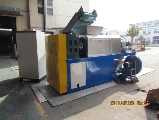 เครื่องเป่าพลาสติก LDPE ขนาด 132 กิโลวัตต์