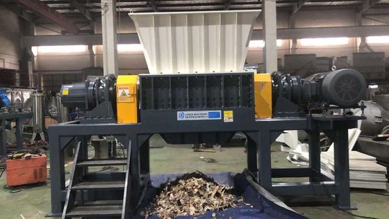 18.5kw Twin Shaft Shredder Machine, เครื่องทำลายยางที่ทนทาน