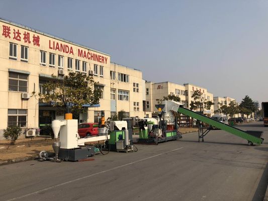 PE PP Granules Making Machine, 198mm Plastic Pelletizing Machine