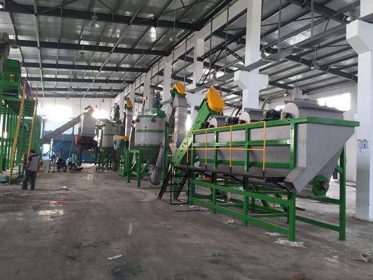 1000kg / H 2000kg / H Pet Bottle Pet Flake Washing Line