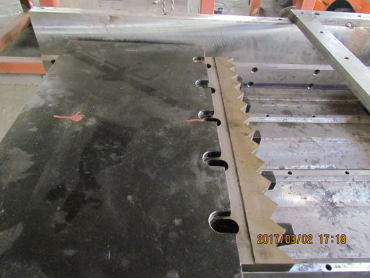 SKD 11 เครื่องหั่นเพลาเดี่ยวสำหรับ PS Lumps